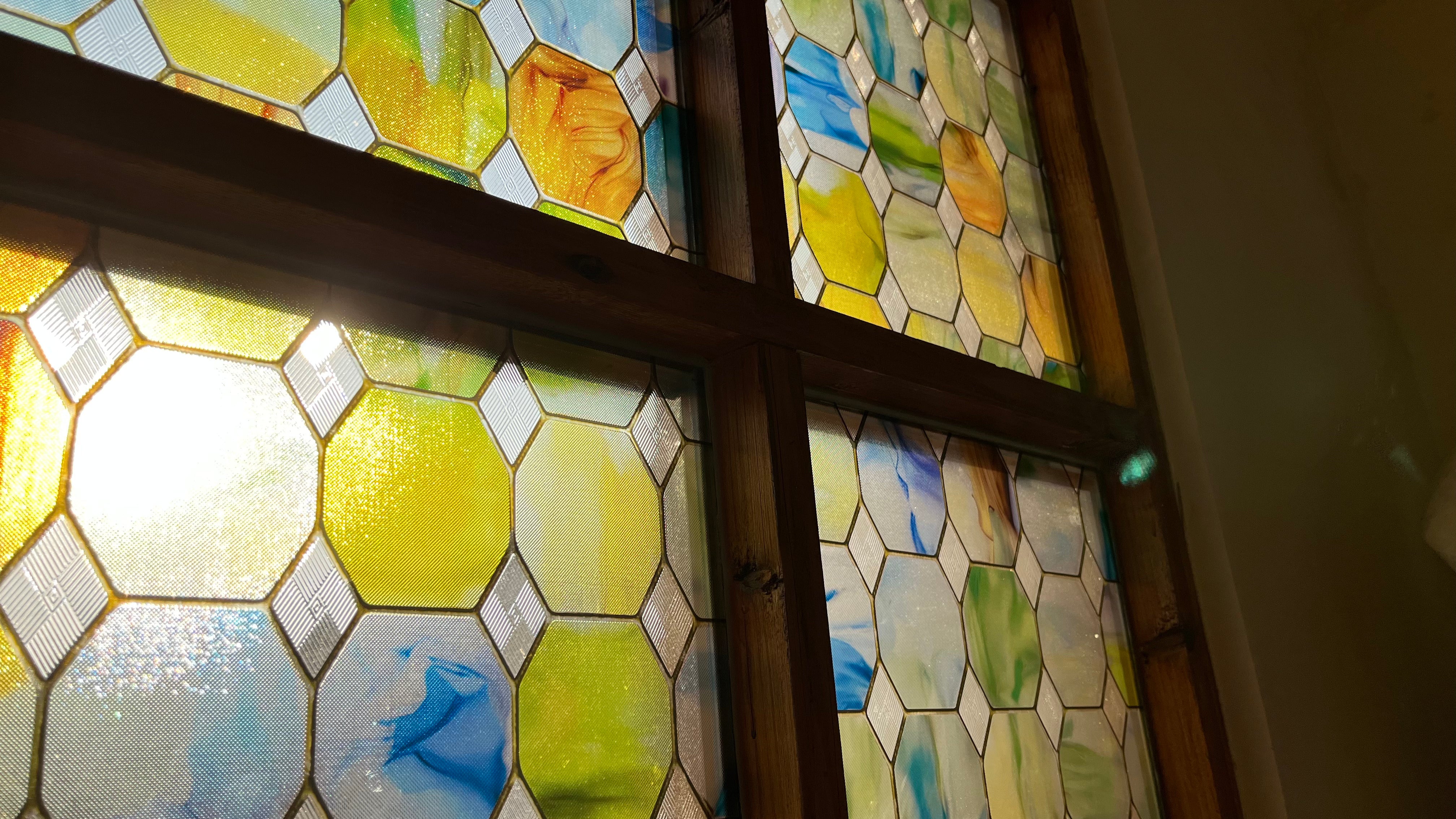 What Are the Best Affordable Glass Upgrades for Modern Home Decor?
