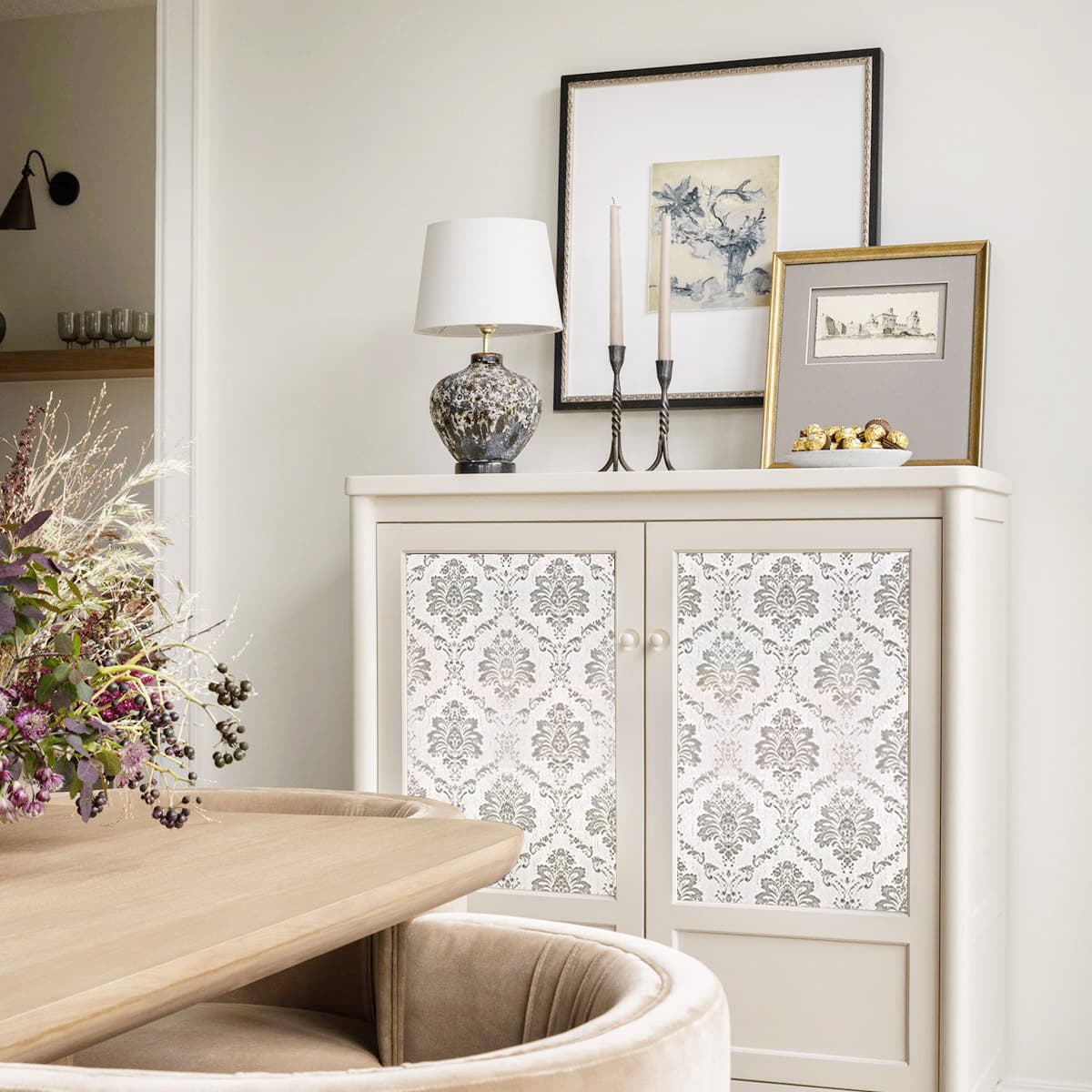 Floral Lycoris Elegance Stained Glass Decorative Window Film