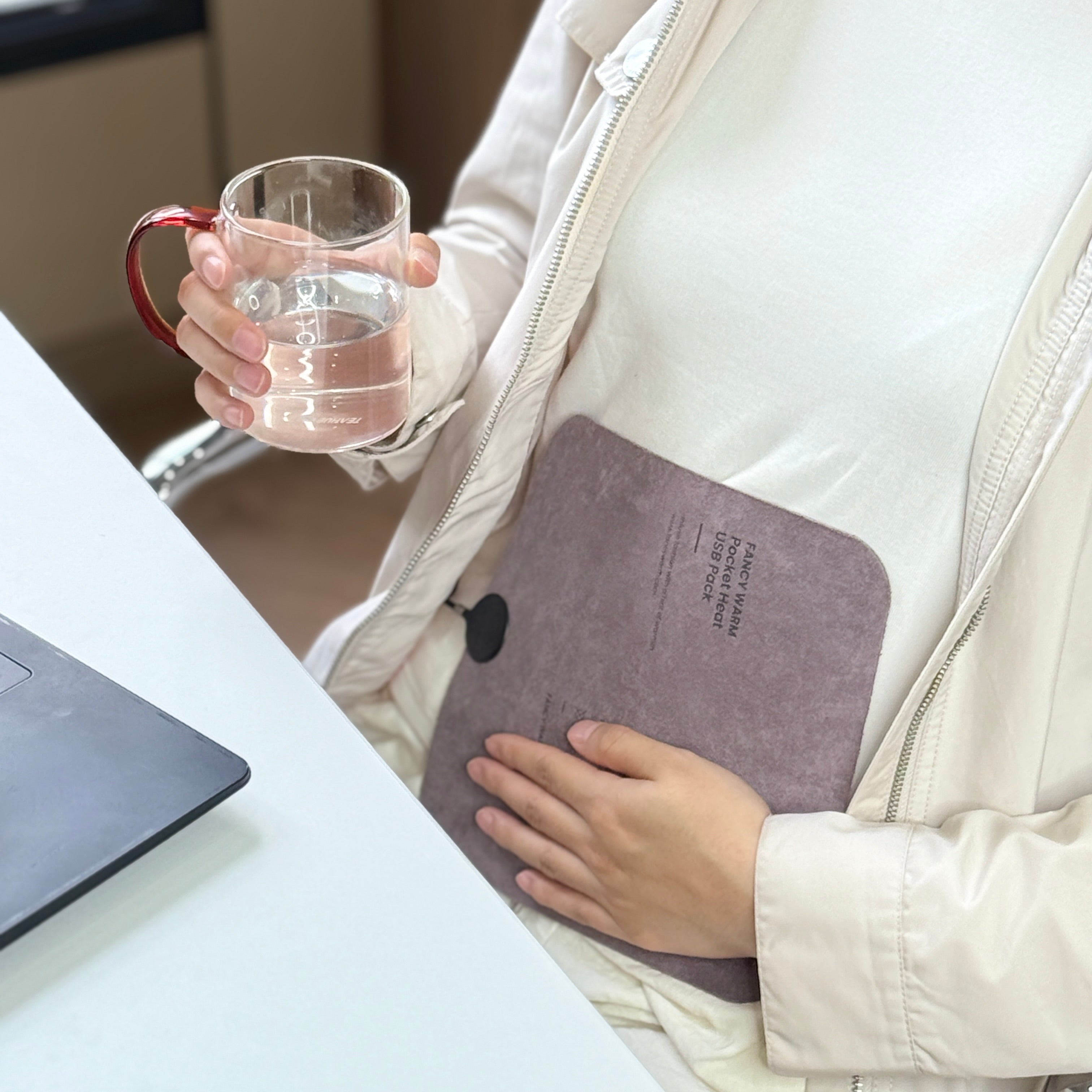 Tozia Portable Heating Pad 0.26lb Weighted | USB Electric Heating Pad