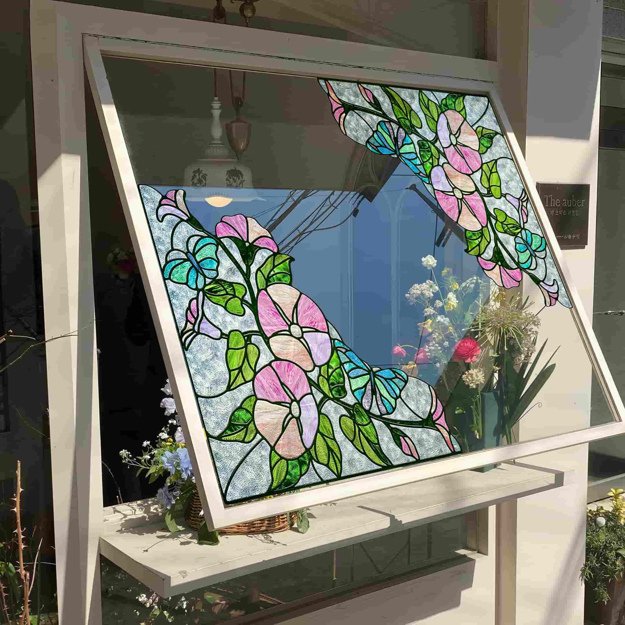 Film pour vitrail Green Gleam – Film statique décoratif moderne pour fenêtre