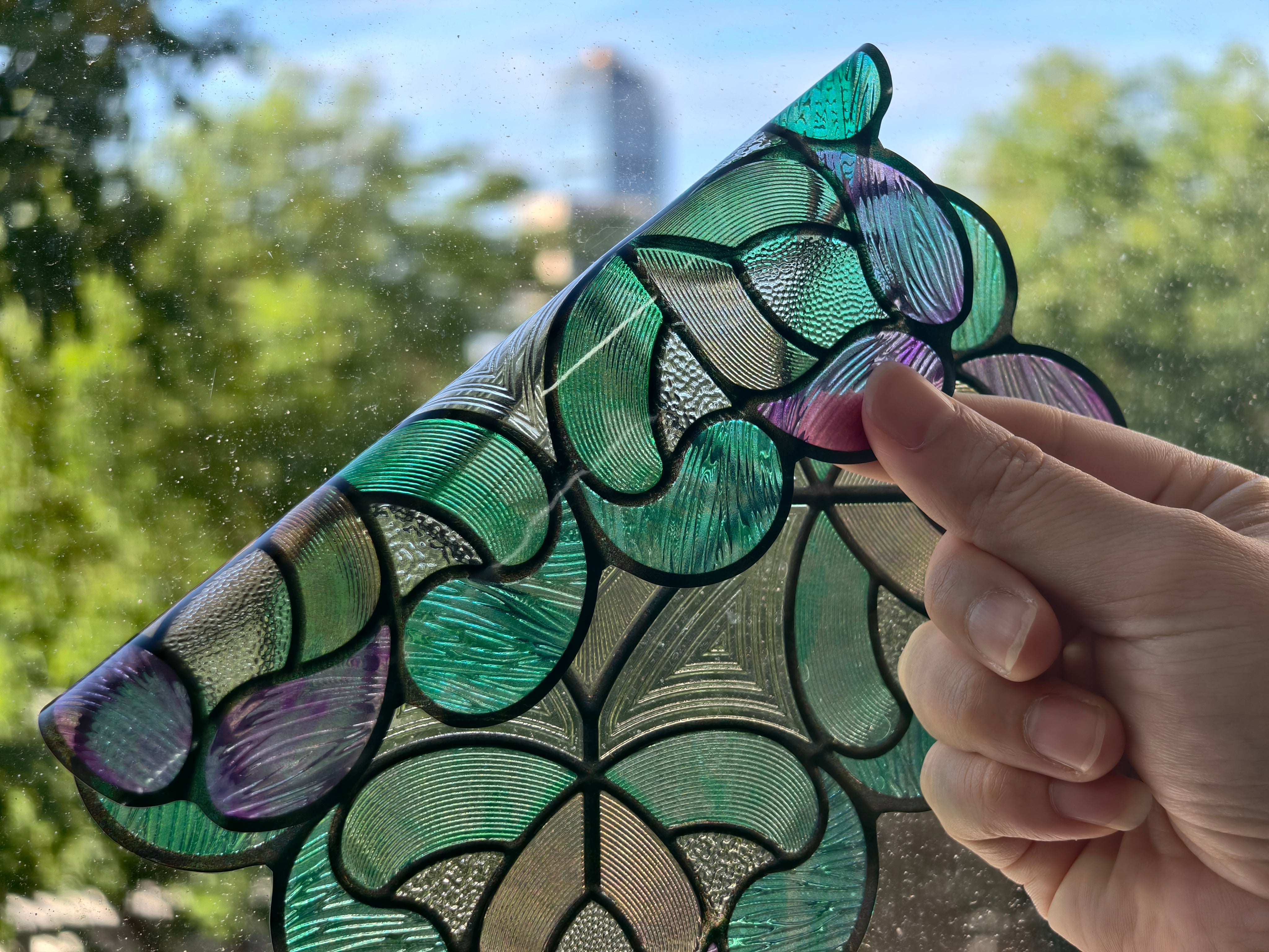 Film pour vitrail Green Gleam – Film statique décoratif moderne pour fenêtre