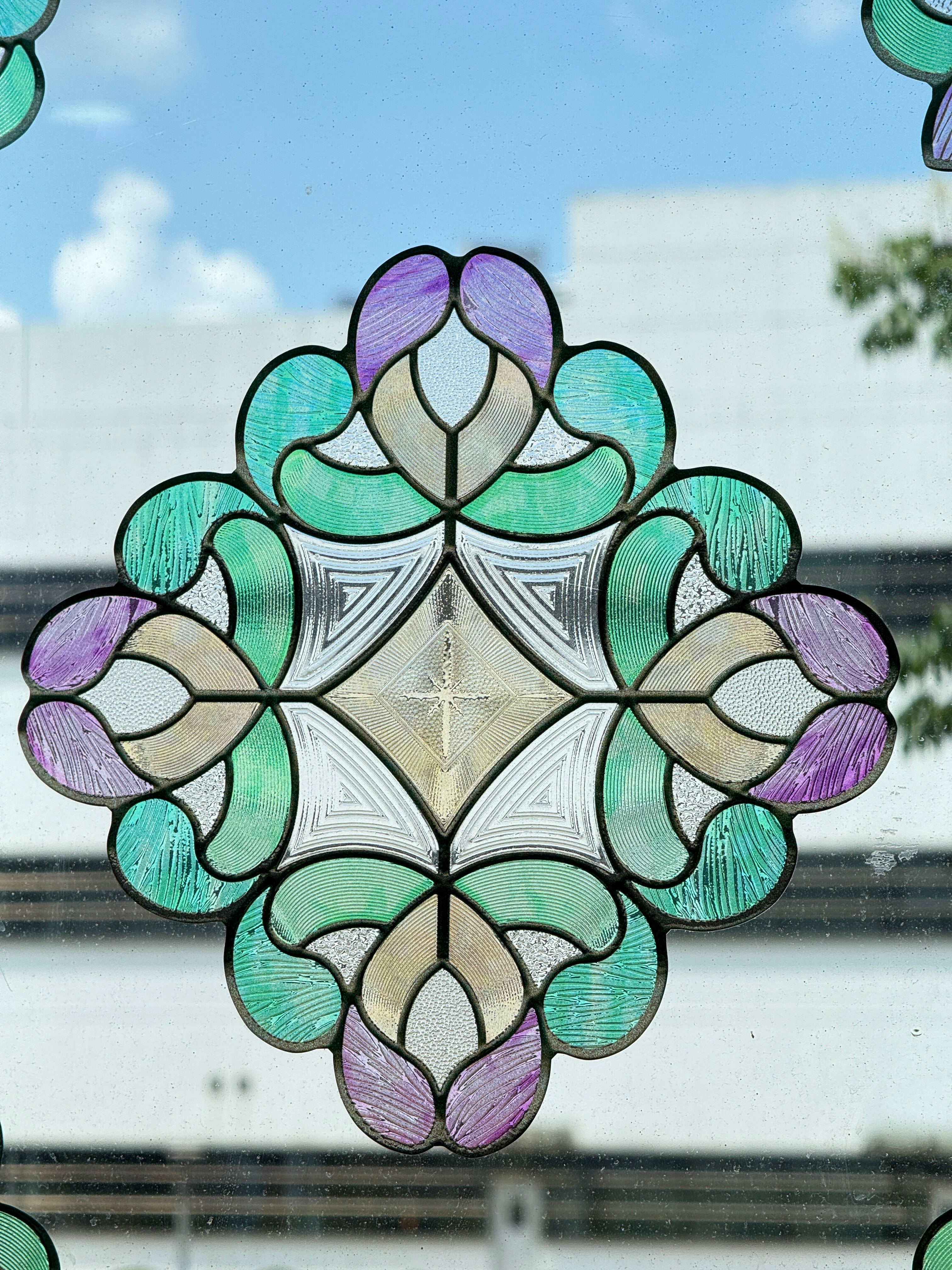 Film pour vitrail Green Gleam – Film statique décoratif moderne pour fenêtre