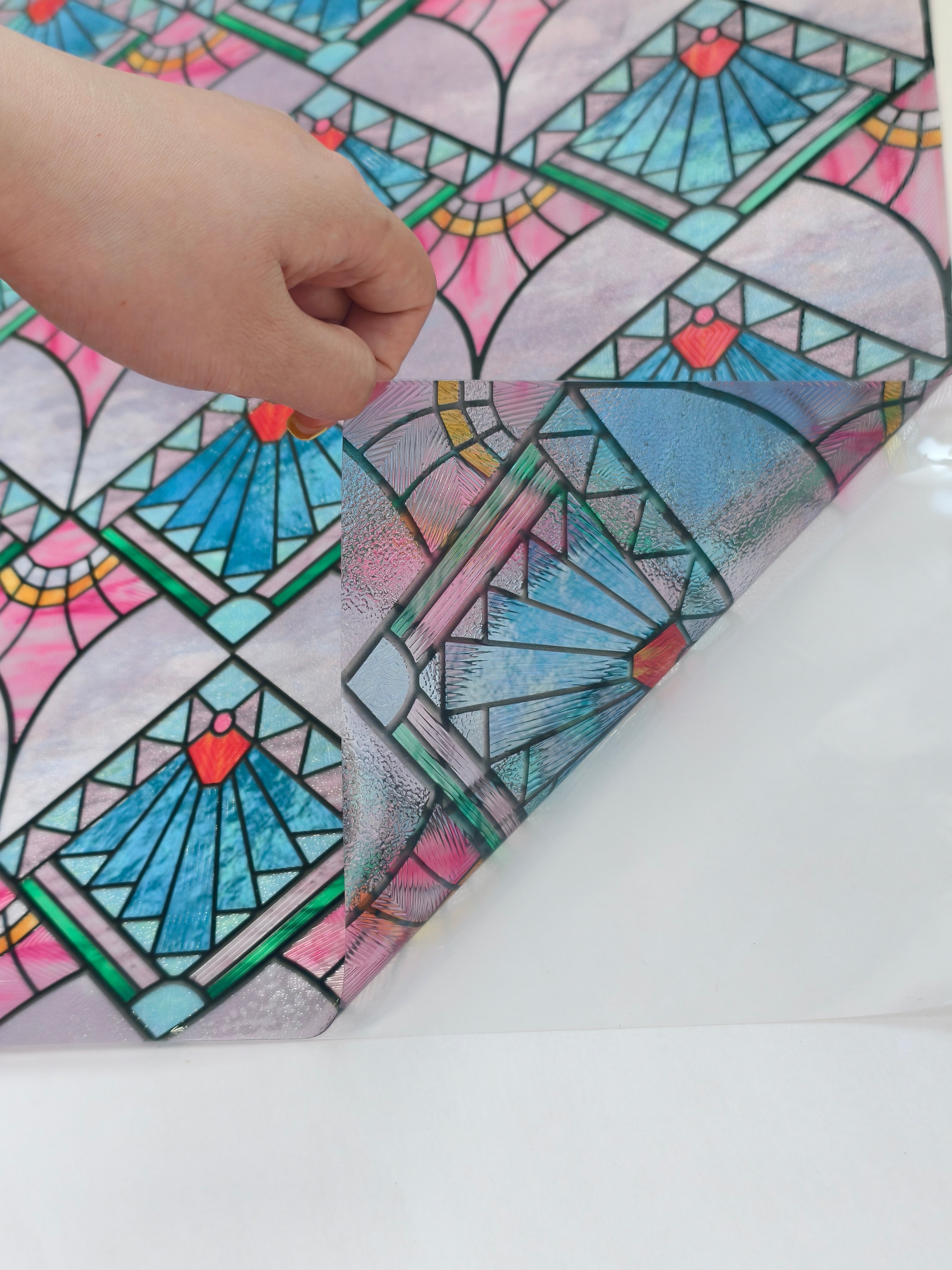 Film décoratif pour vitres en vitrail Lily